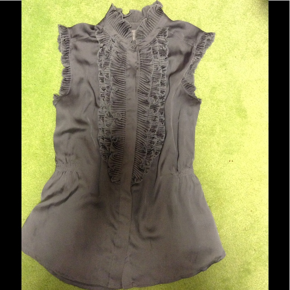 Grey ruffle Converse tank