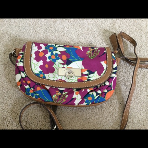 Rosetti Handbags - EUC Rosetti floral crossbody purse