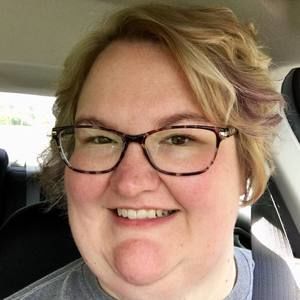 Meet your Posher, Lacey