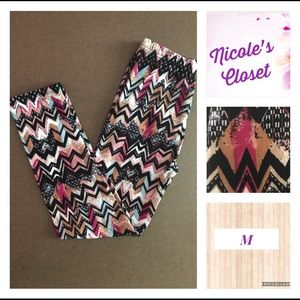 Kids chevron leggings