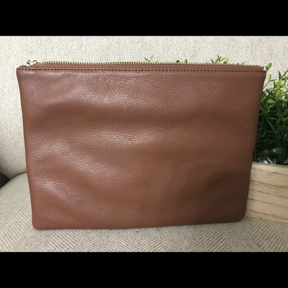 COLE HAAN Leather Clutch π - Picture 2 of 8