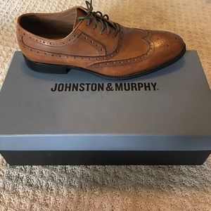 Johnston & Murphy Tyndall Wingtips