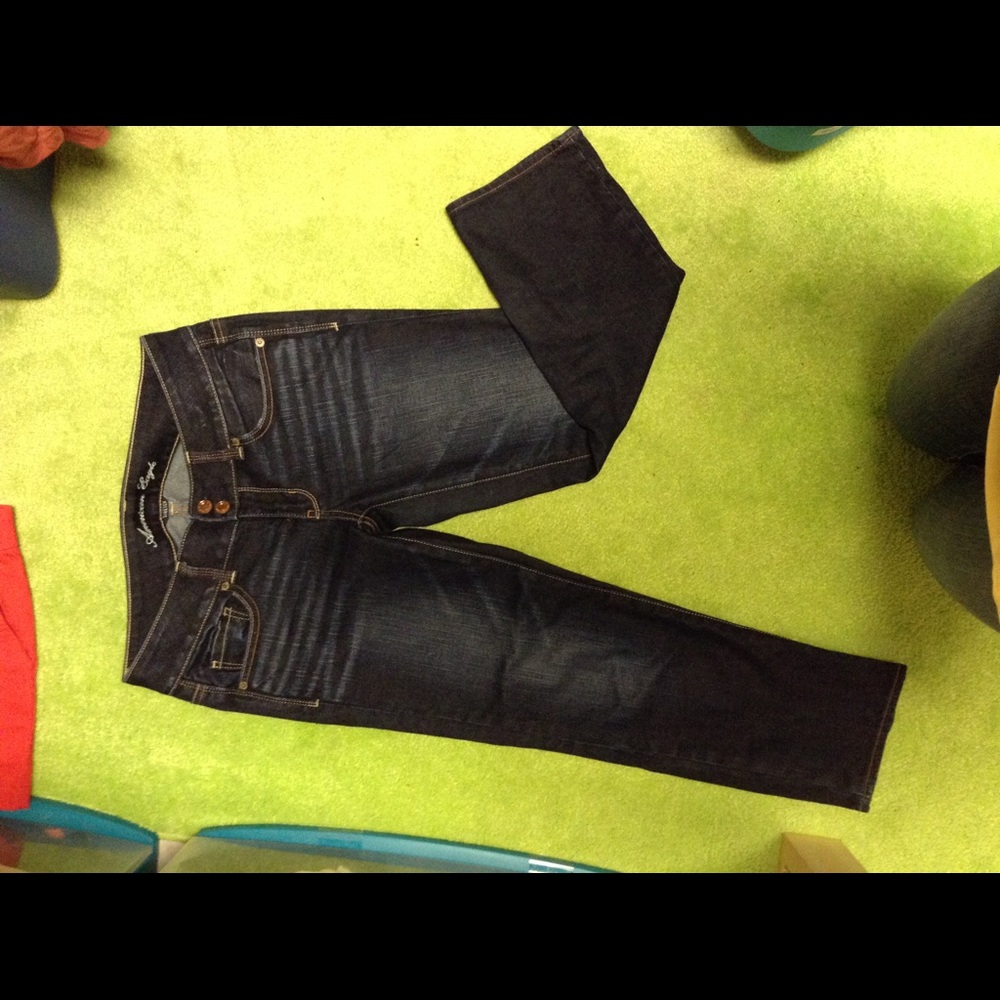 American Eagle capris