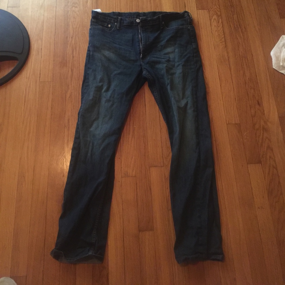 Dark blue Levi Jeans 513 38-32