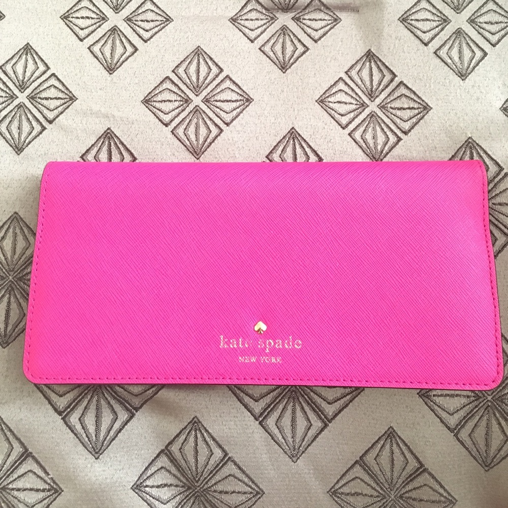 Kate Spade Carmilla Street Wallet