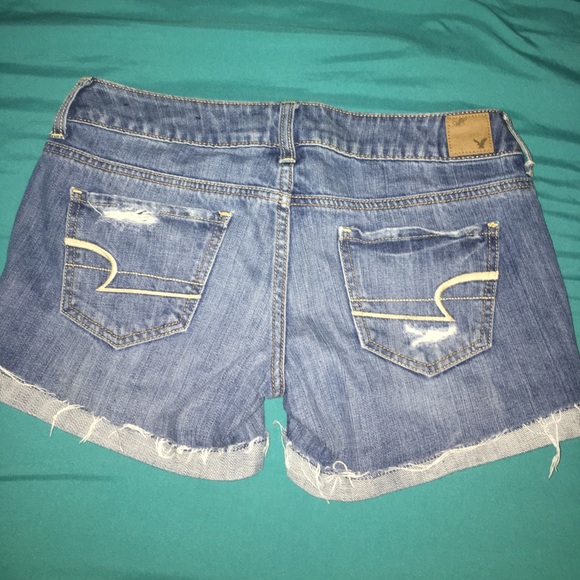 American Eagle size 2 jean shorts. - Picture 2 of 3