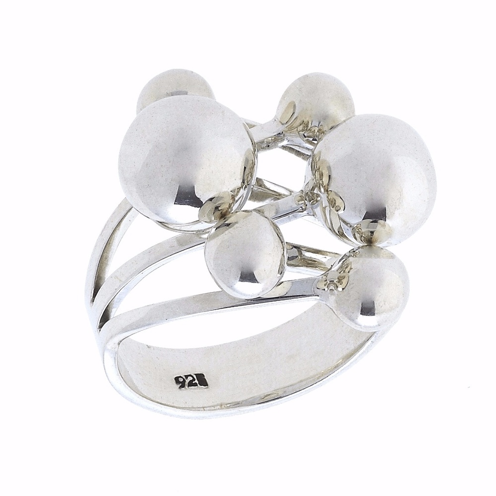 Must have ring made in .925 Sterling