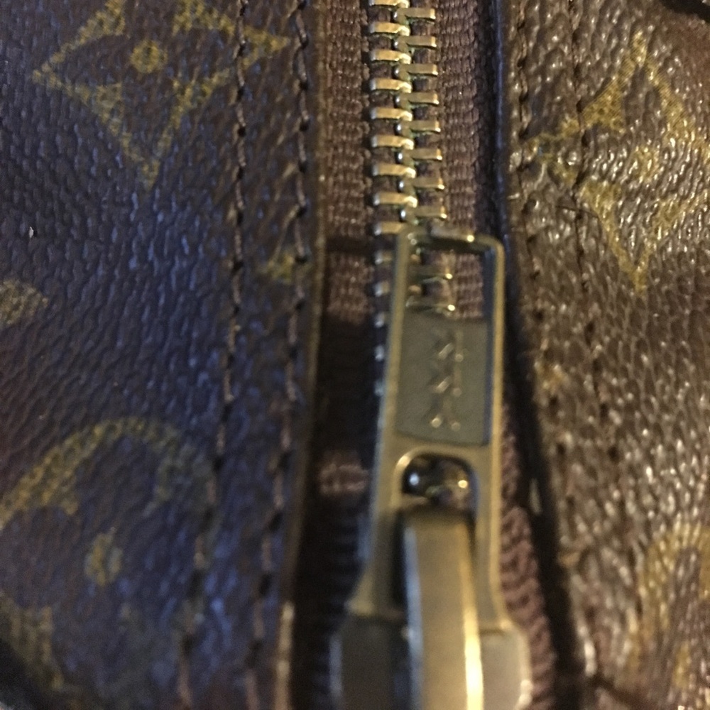 Authentic Custom LV Speedy 25 in Gold - Picture 4 of 8