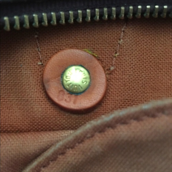 Authentic Custom LV Speedy 25 in Gold - Picture 5 of 8