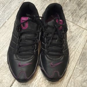 Nike Shox in black and fucsia