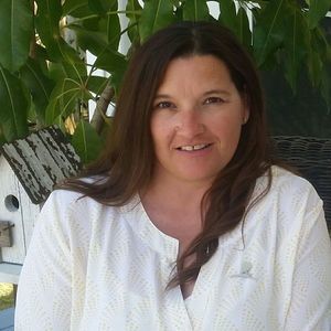 Meet your Posher, Denise