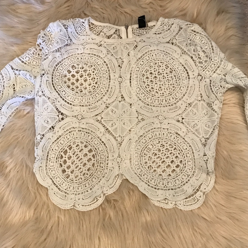 White Long sleeve crochet crop top