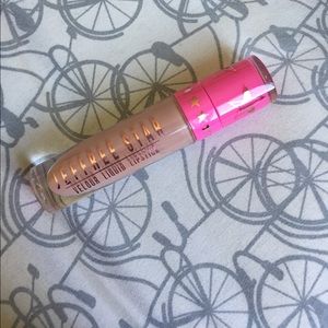 Jeffree star liquid matte lipstick I'm nude