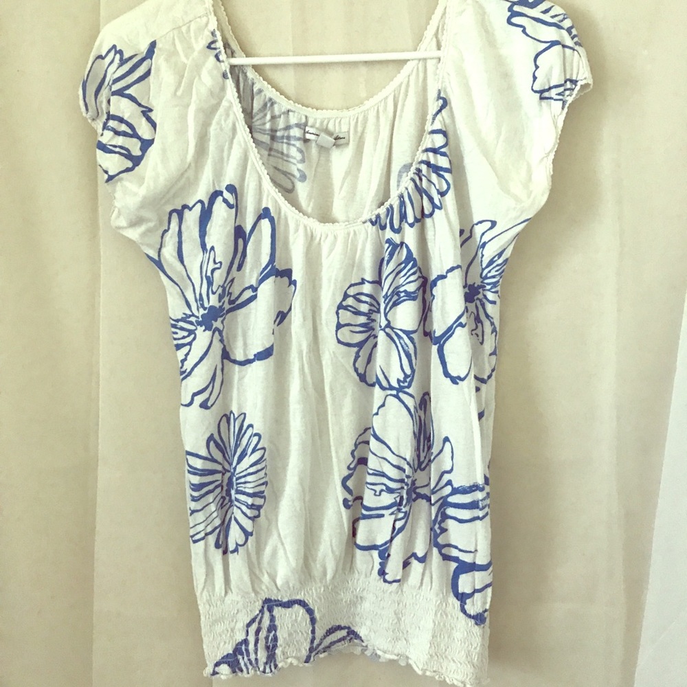 American Eagle floral Blouse