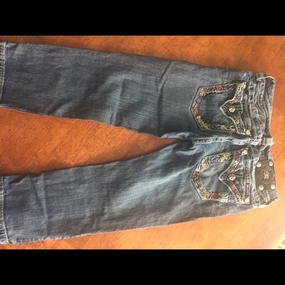 Miss Me cuffed capris size 26