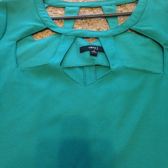 Green dress - Picture 2 of 4