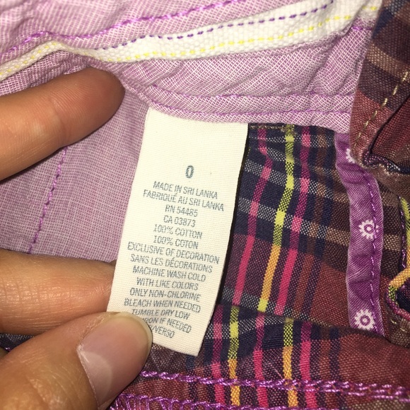 American Eagle size 0 plaid shorts. - Picture 3 of 4