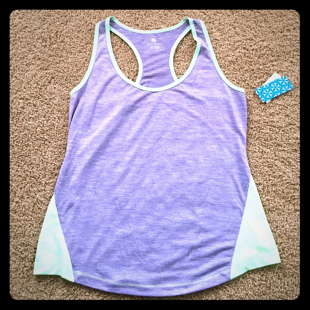 Old Navy Semi-fitted active top