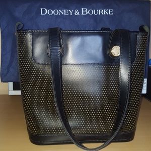 DOONEY&BURKE