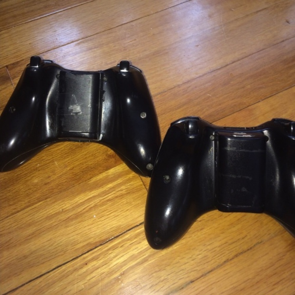 Xbox 360 - Picture 2 of 6