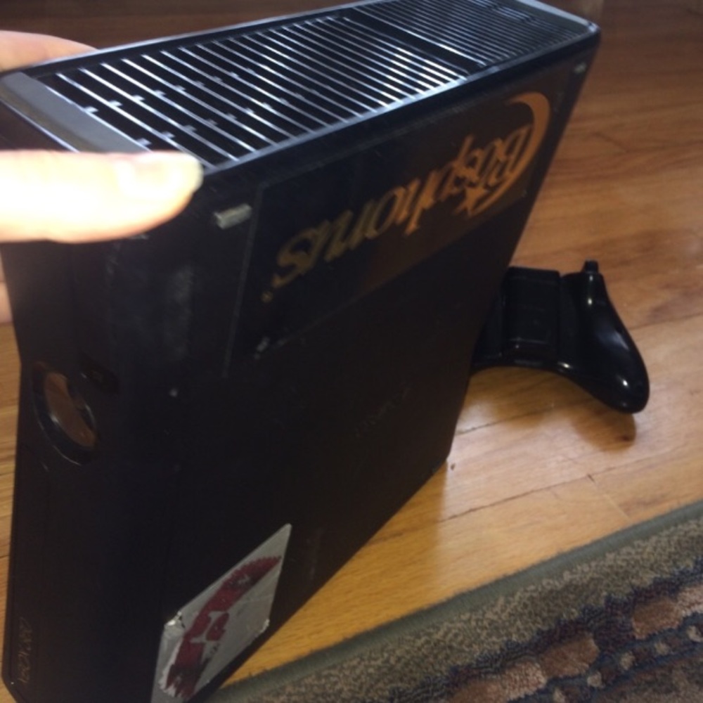 Xbox 360 - Picture 5 of 6