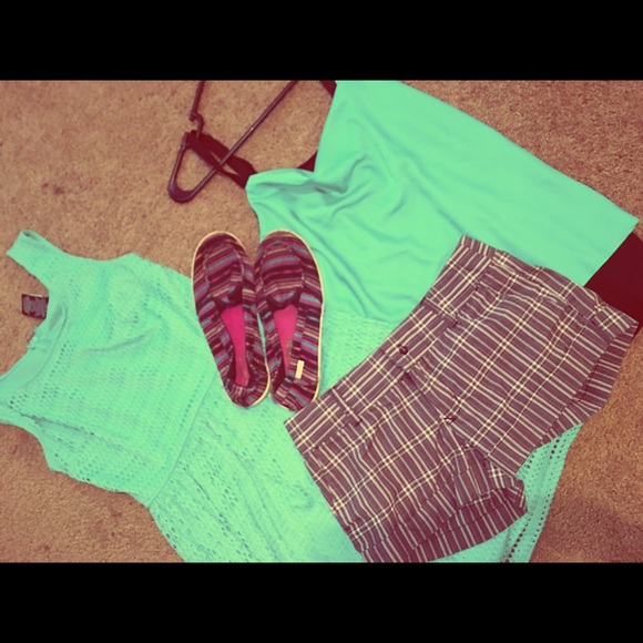 SOLD - Picture 3 of 4