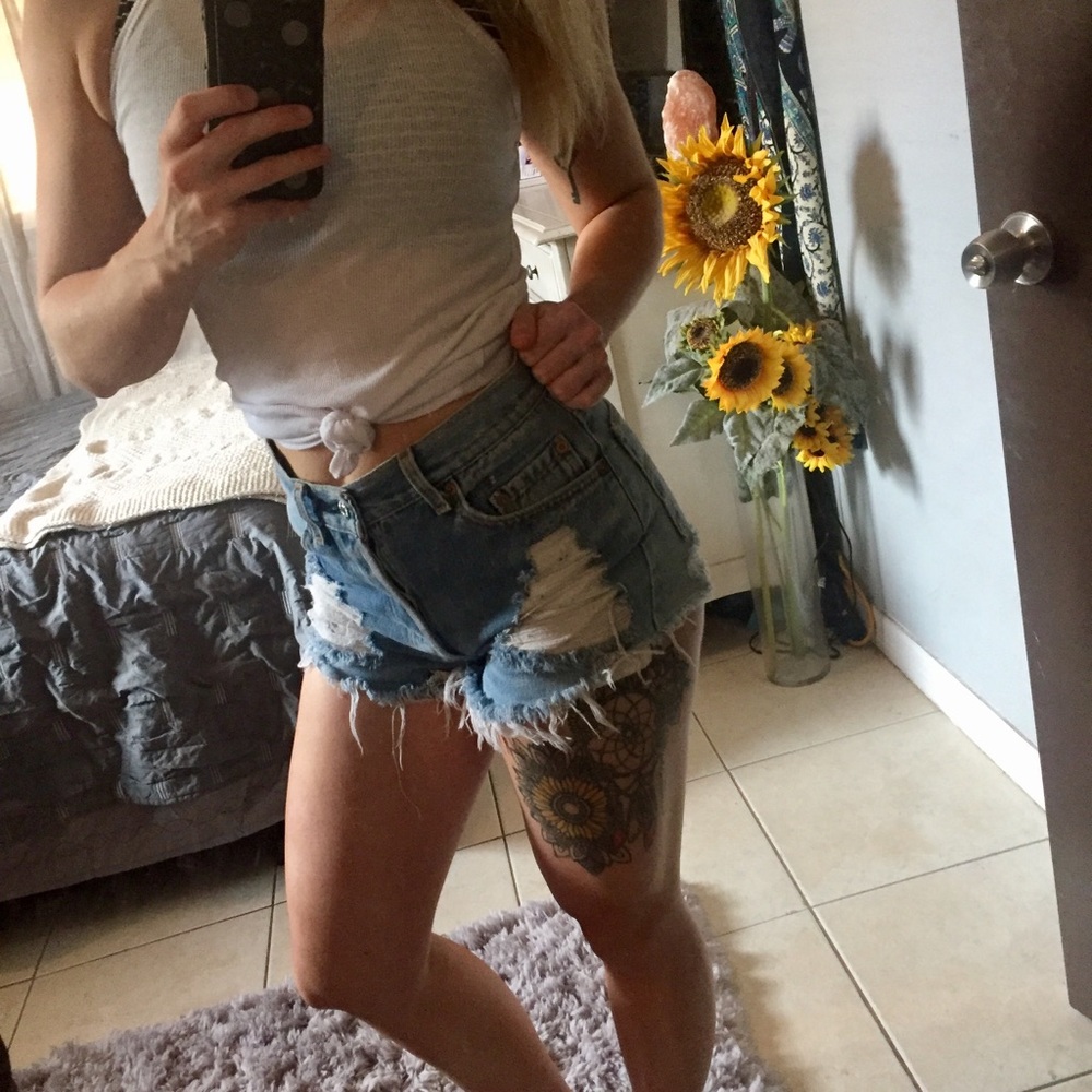 Levi's high waisted jean shorts