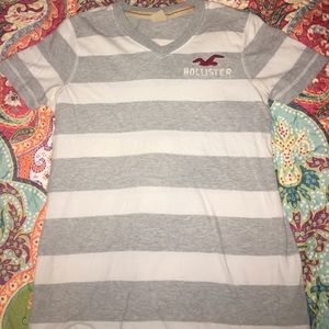 Hollister Grey and White Striped T-Shirt