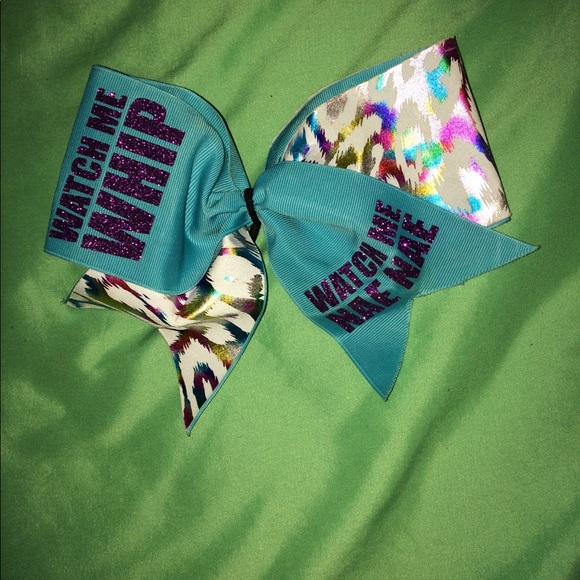 CHEER BOWS !!!