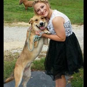 Meet your Posher, Brooke