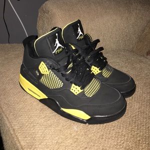 Jordan Thunder 4s