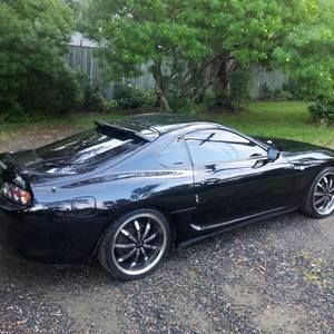 Meet your Posher, Dakota