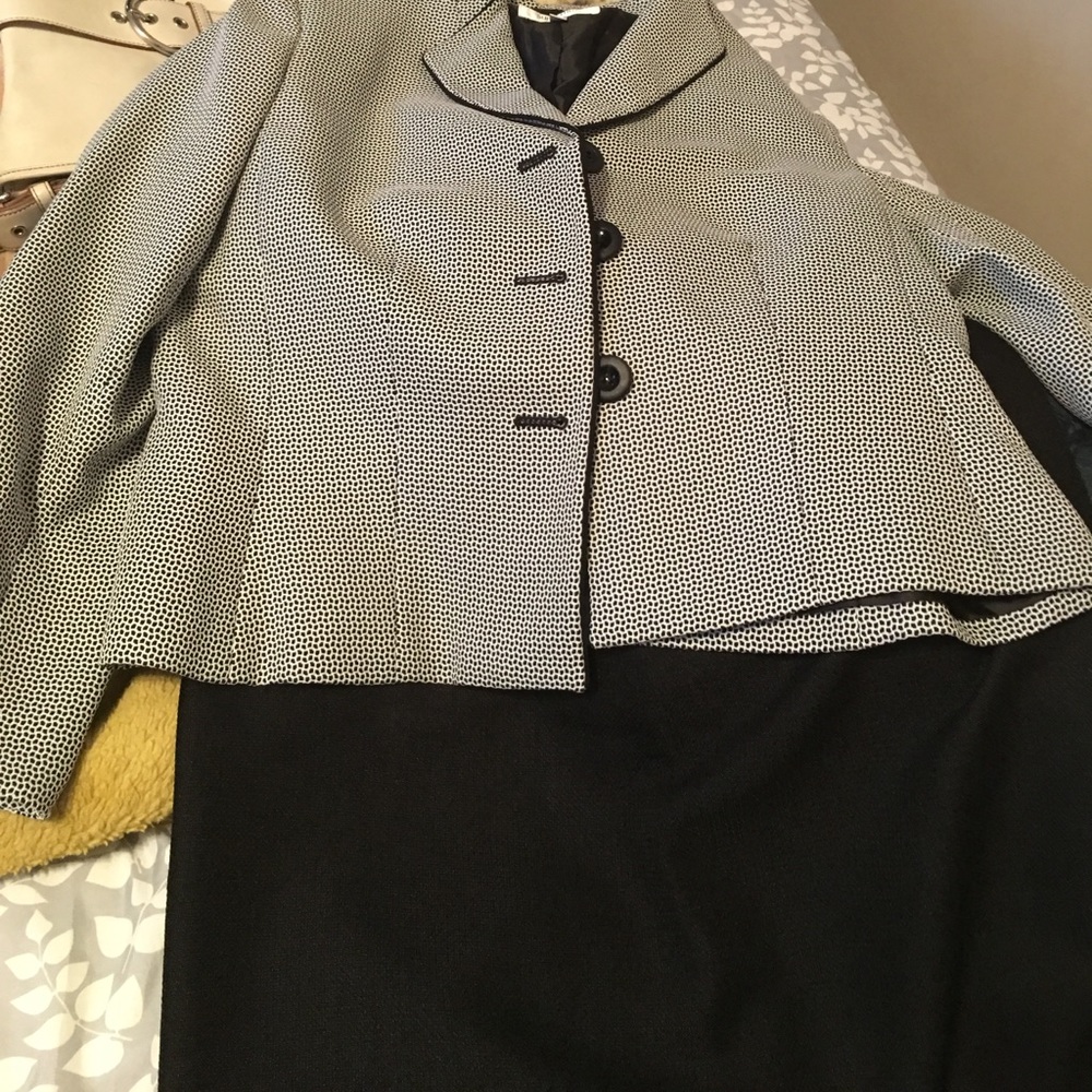 Suit
