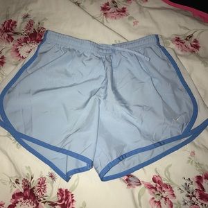 NIKE SHORT youth Large