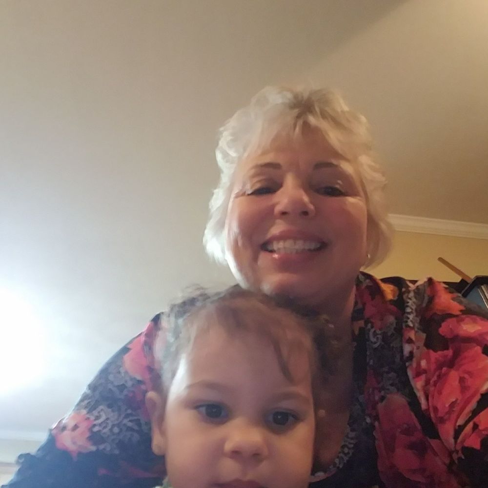 Meet your Posher, Leeann