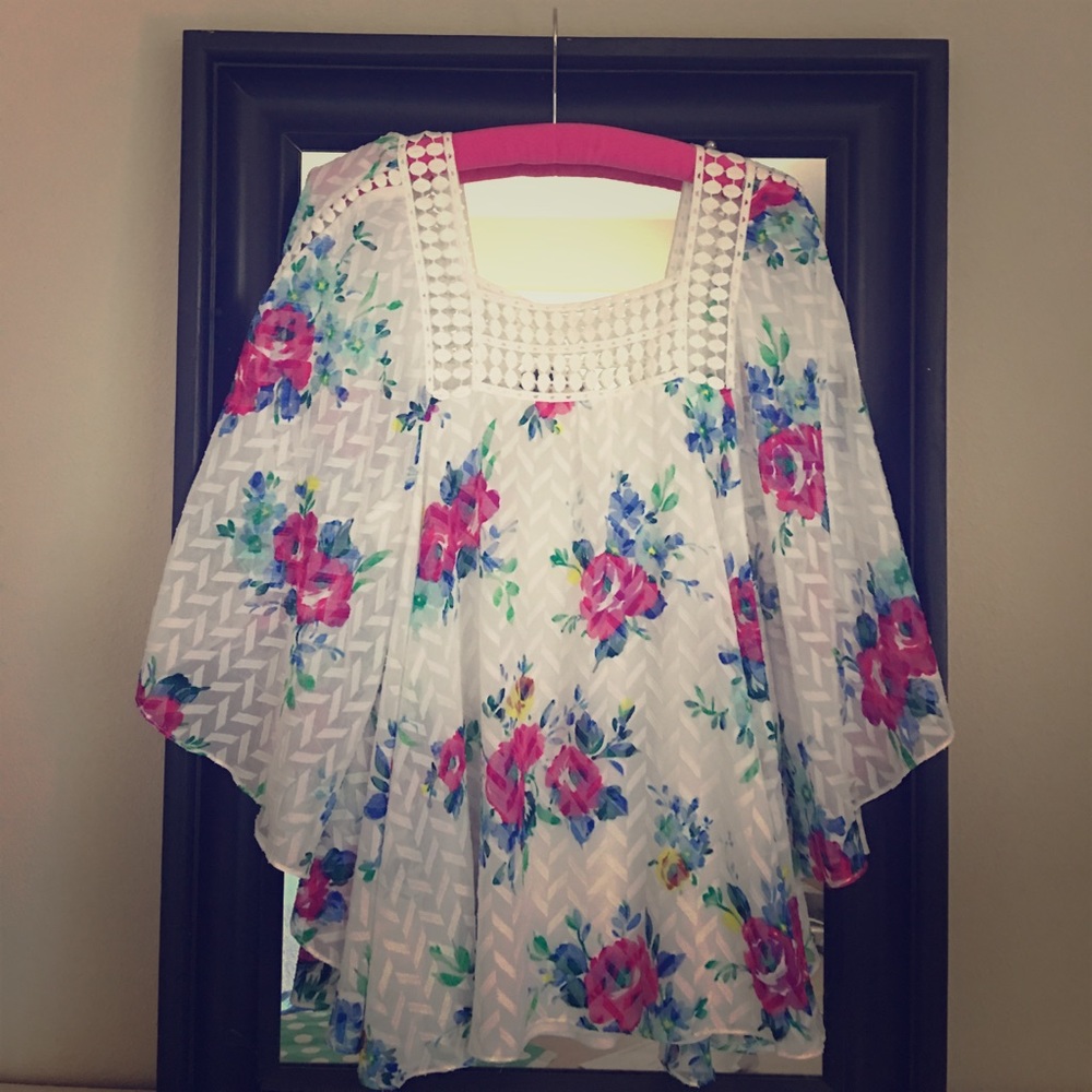 Anthropologie Meadow Rue gorgeous floral pleasant blouse