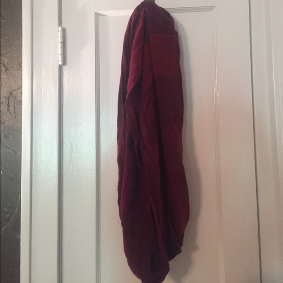Maroon Infinity Scarf - Picture 1 of 2