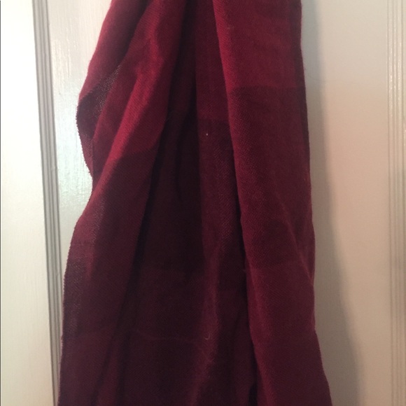 Maroon Infinity Scarf - Picture 2 of 2