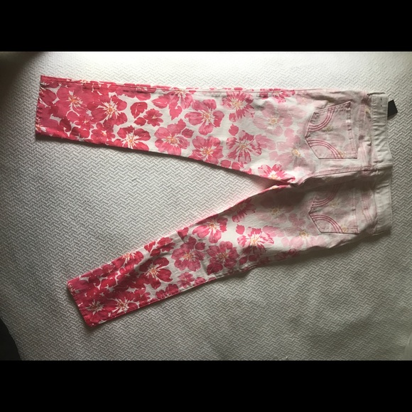 Floral Hollister Skinny Jeans - Picture 4 of 4