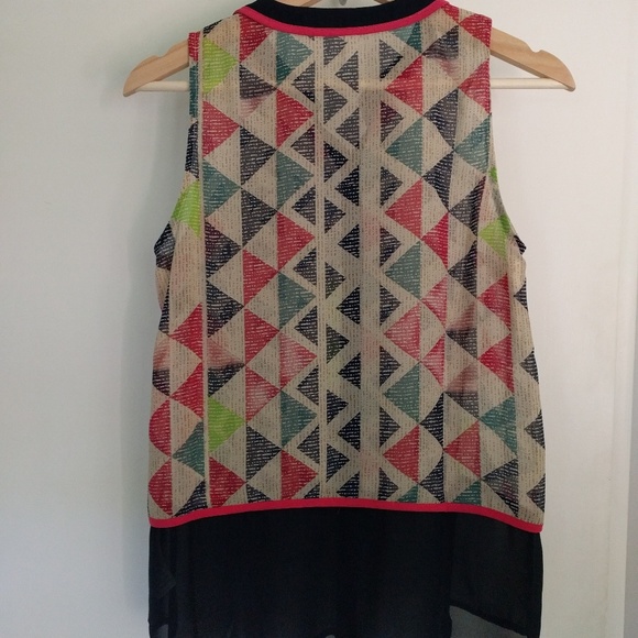 Doe & Rae Top - Picture 2 of 4