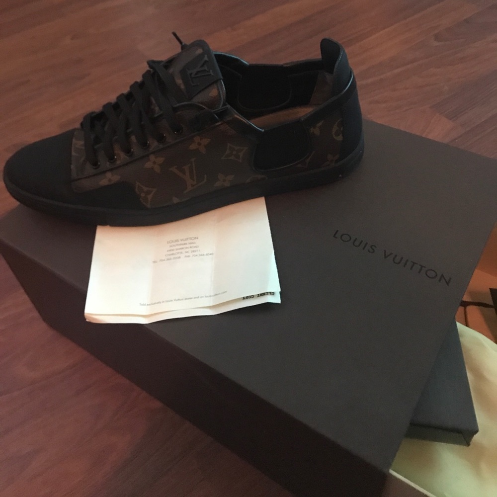 Men's LV leather sneakers