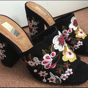Primark black embroidered mules Flower detail