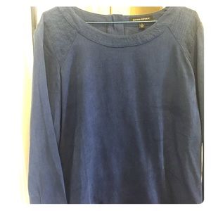 Blue/chambray 3/4 sleeve shirt
