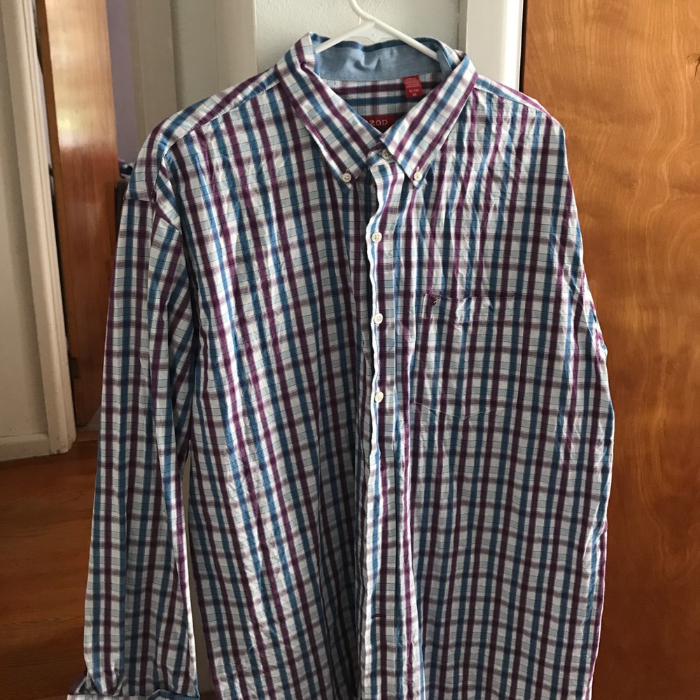Izod long sleeve button down