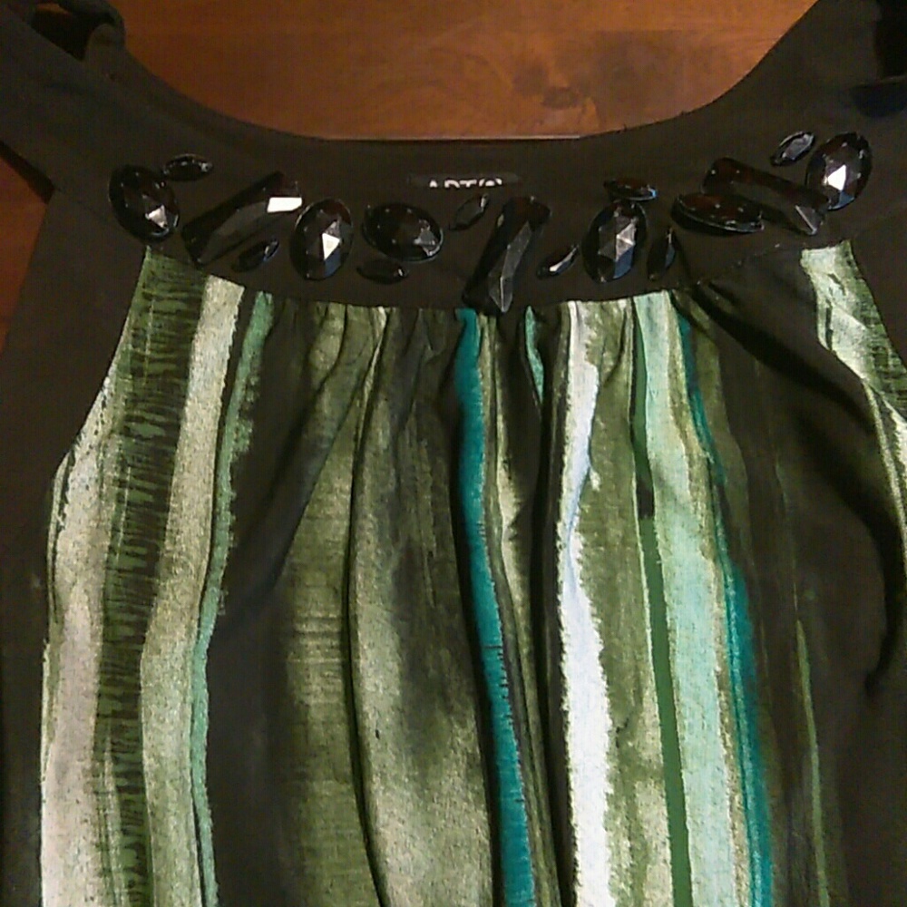 Dress apt. 9