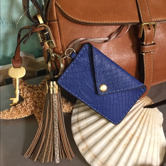 Keychain ID - Picture 2 of 4