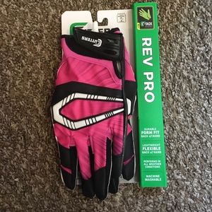 Cutters Rev Pro football gloves
