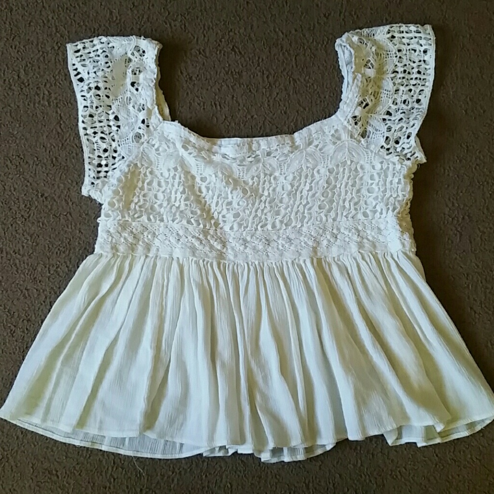 American Eagle size XS white crochet top - Picture 1 of 3