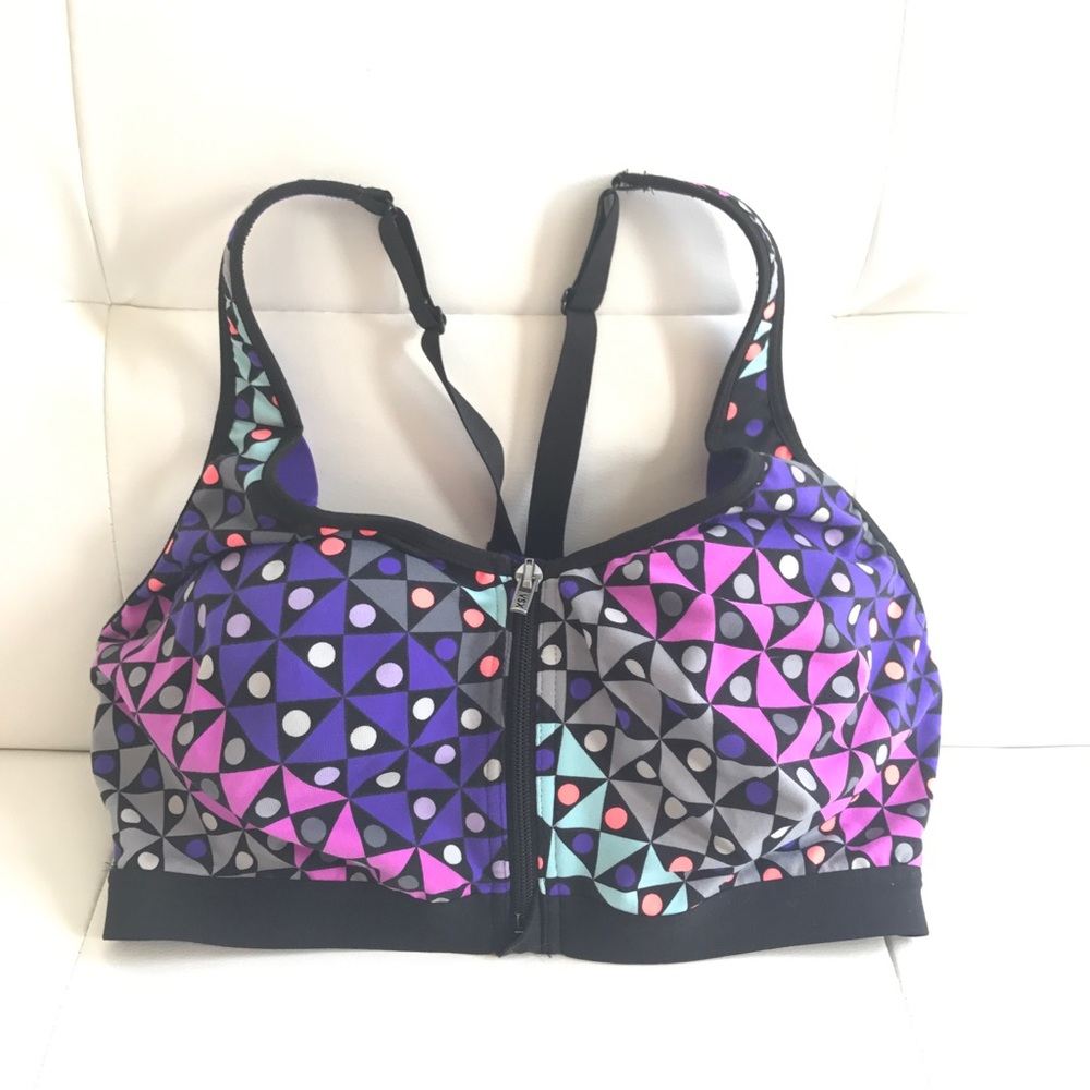 Front close VSX sports bra