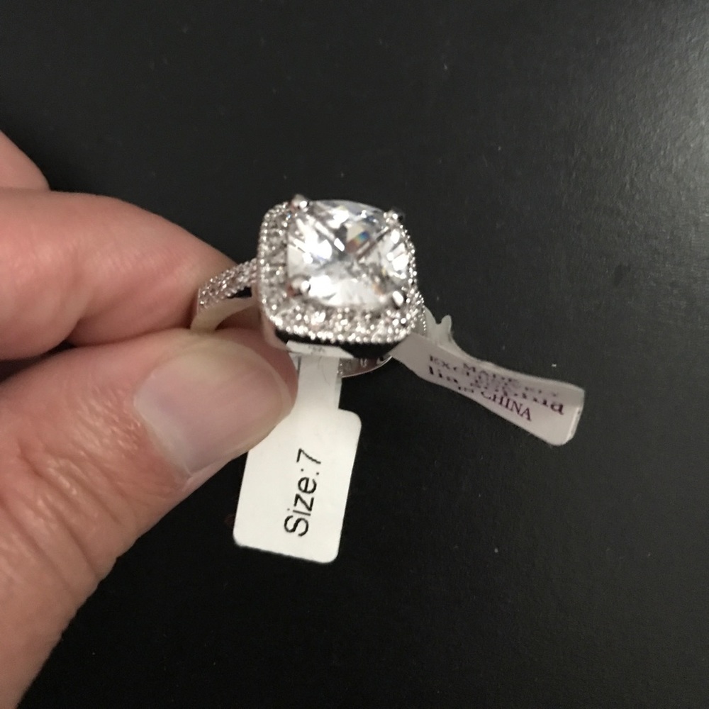 Lia Sophia clear crystal ring silver size 7